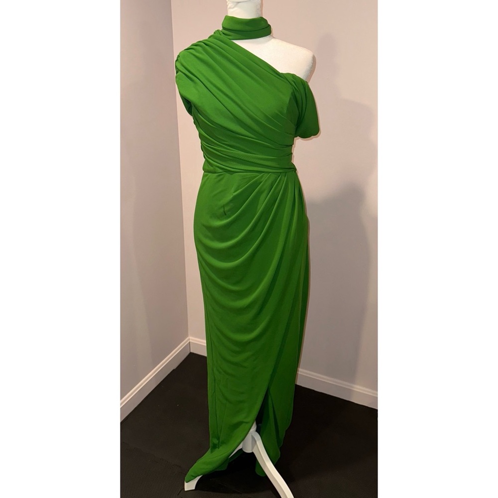 Chic One-Shoulder Green Dress